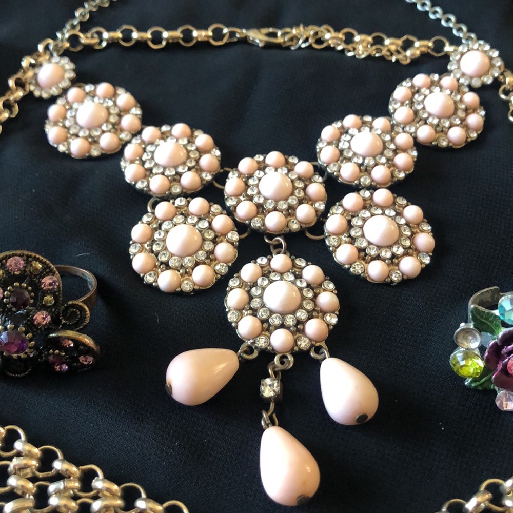Jewelry Set - Picture 6 of 7
